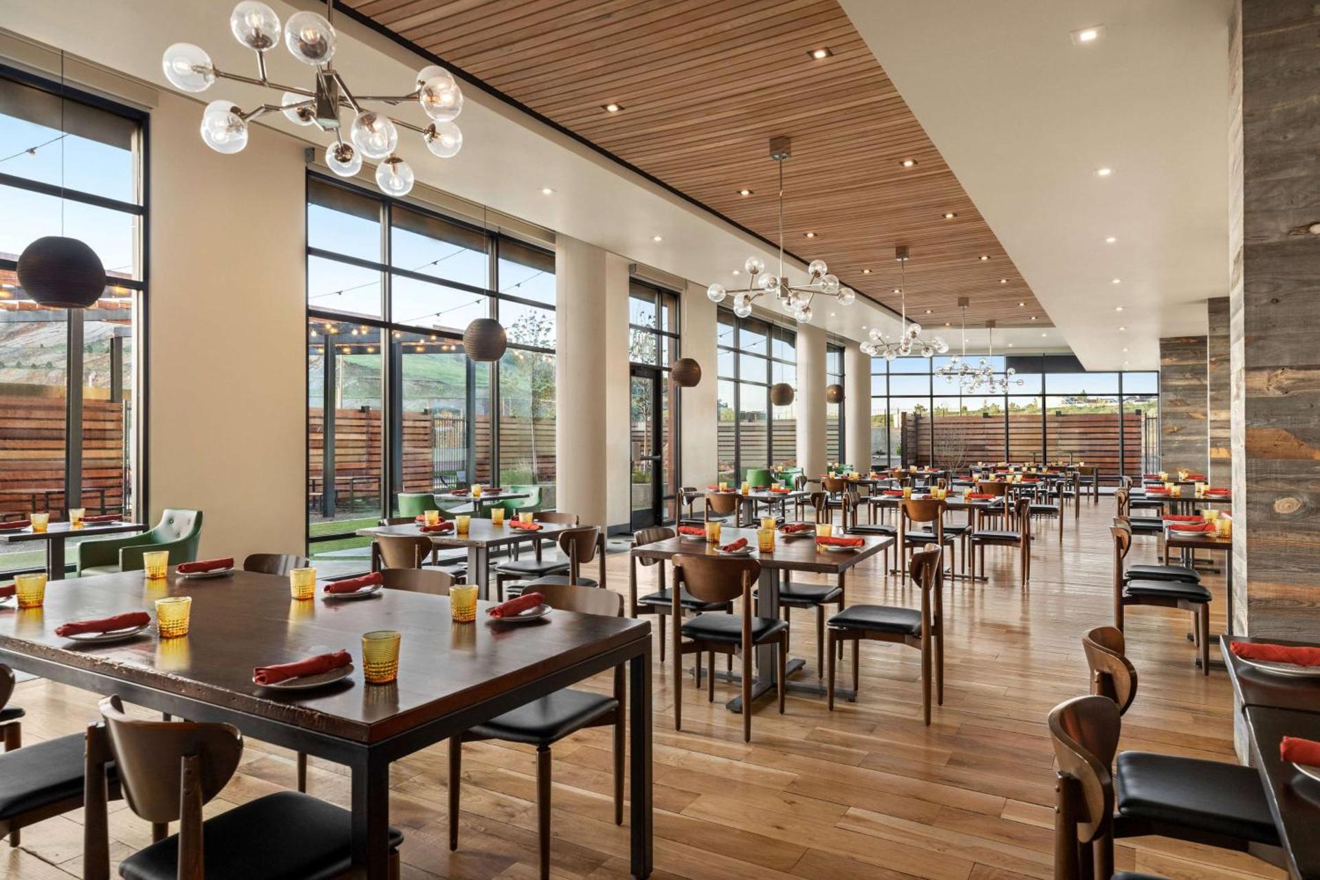 Restaurant/places to eat