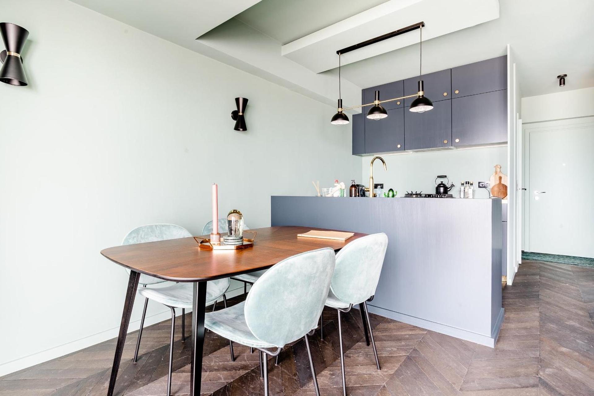 Kitchen or kitchenette