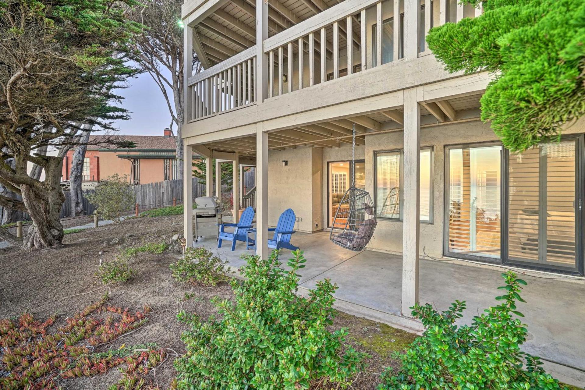 Less Than 1 Mi to Mussel Rock Park! Cliffside Pacifica Gem