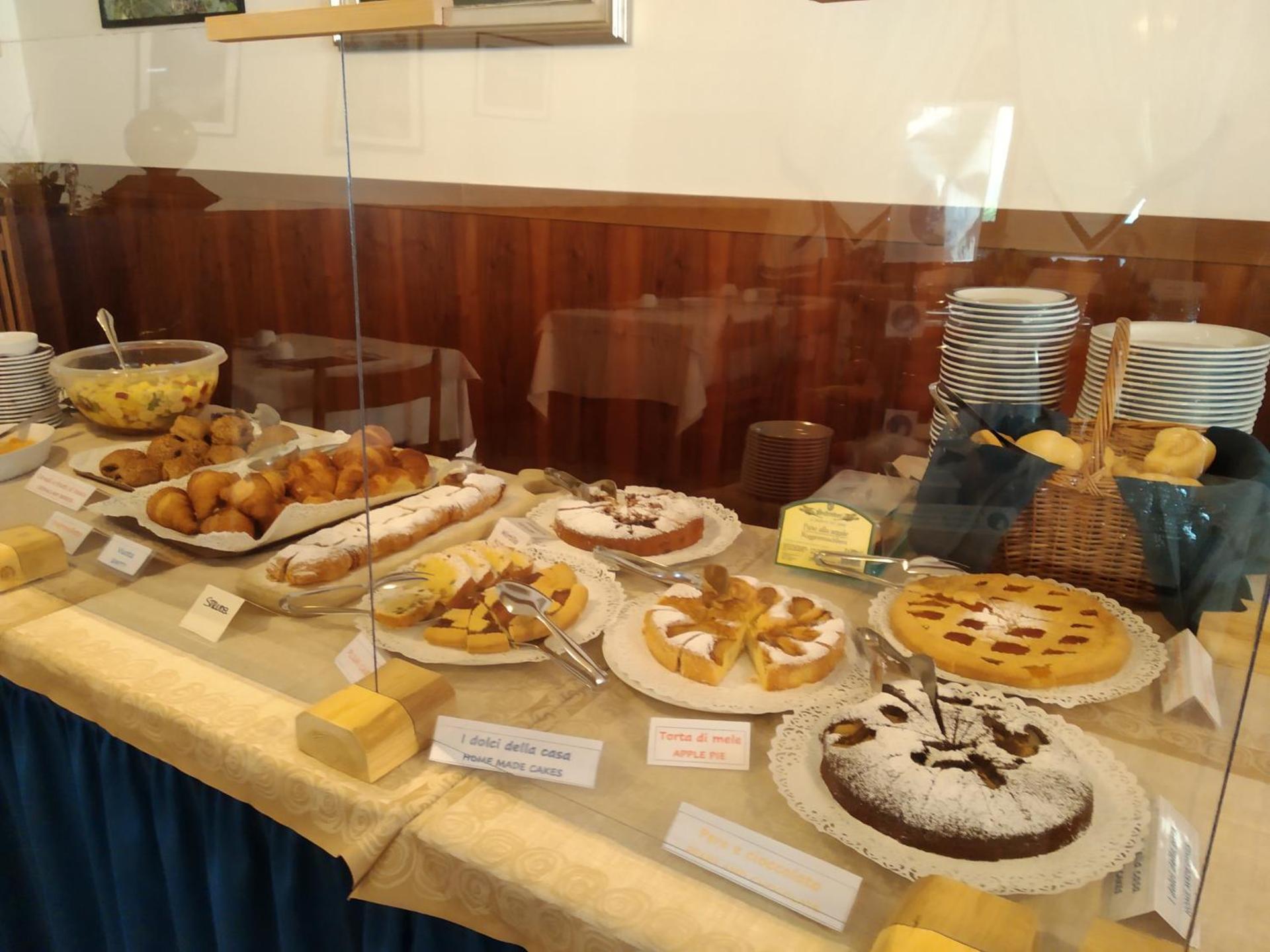 Hotel Garnì Miramonti