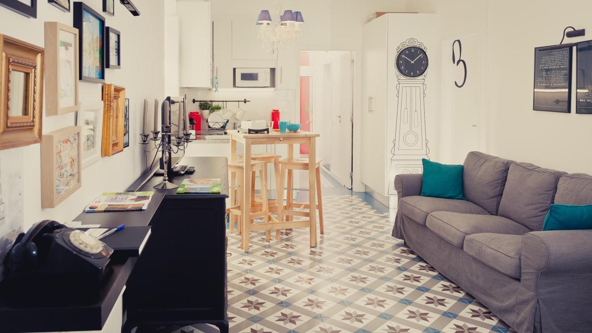 Communal lounge/ TV room