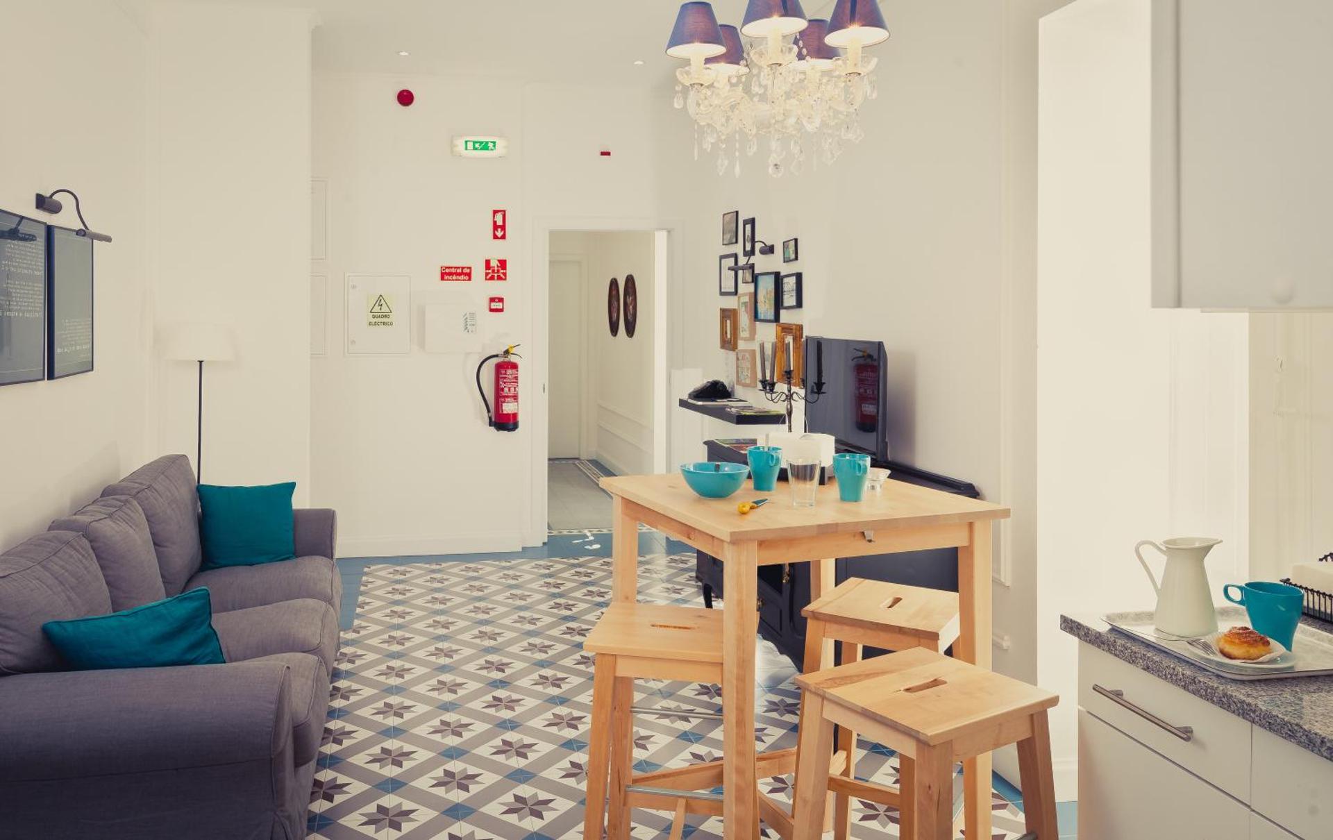 Communal lounge/ TV room