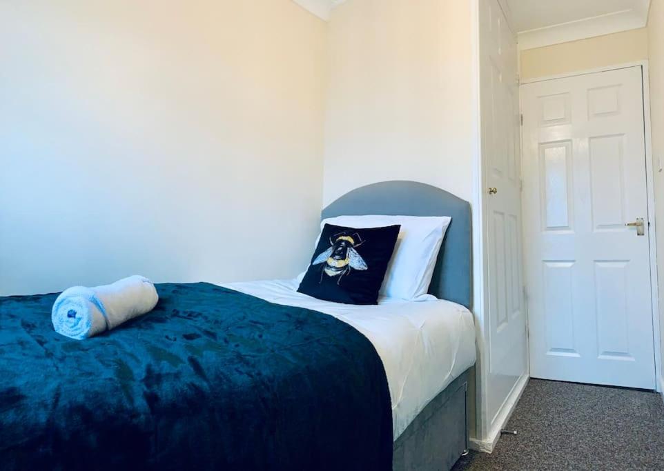 Homely Detached 3 bedroom house near Sheffield