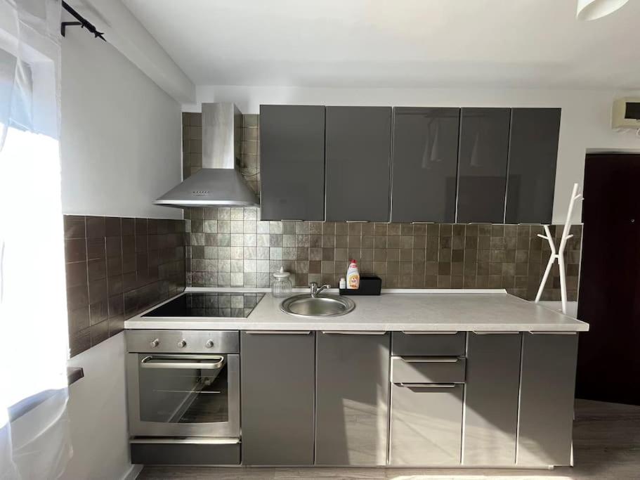 Mall Vitan studio Eveline