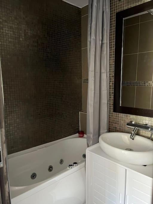 Mall Vitan studio Eveline