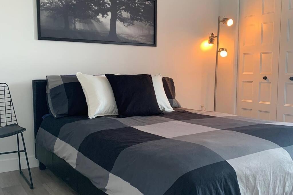 Joli condo en basse-ville - Parking gratuit 309357