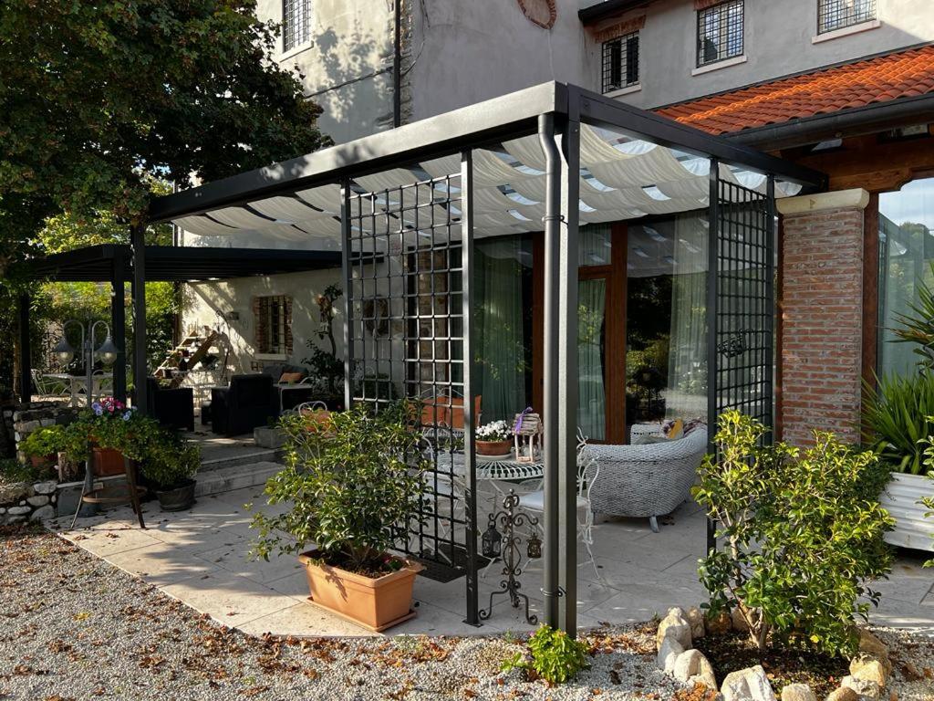 Casa Di Campagna Castello B&B