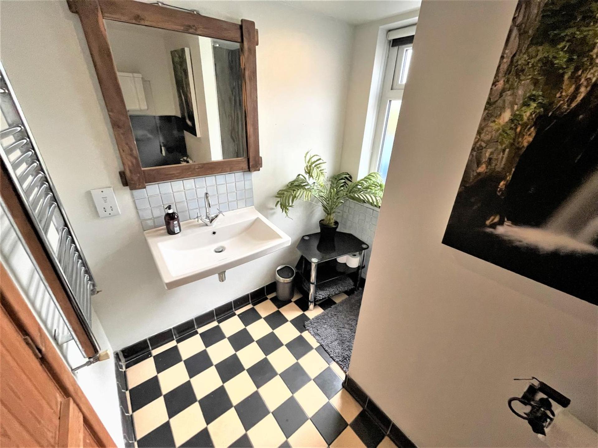 Inglefall & Jasmine Cottages