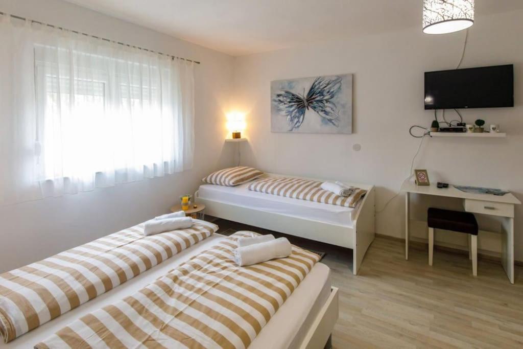 Kuća za odmor ARIJA sa velikim vanjskim bazenom