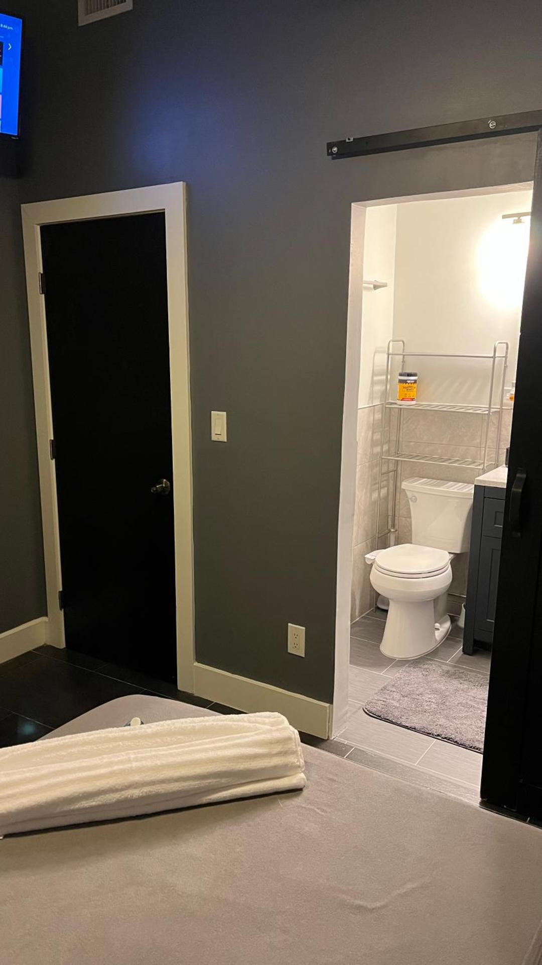 HEART OF WILTON MANORS