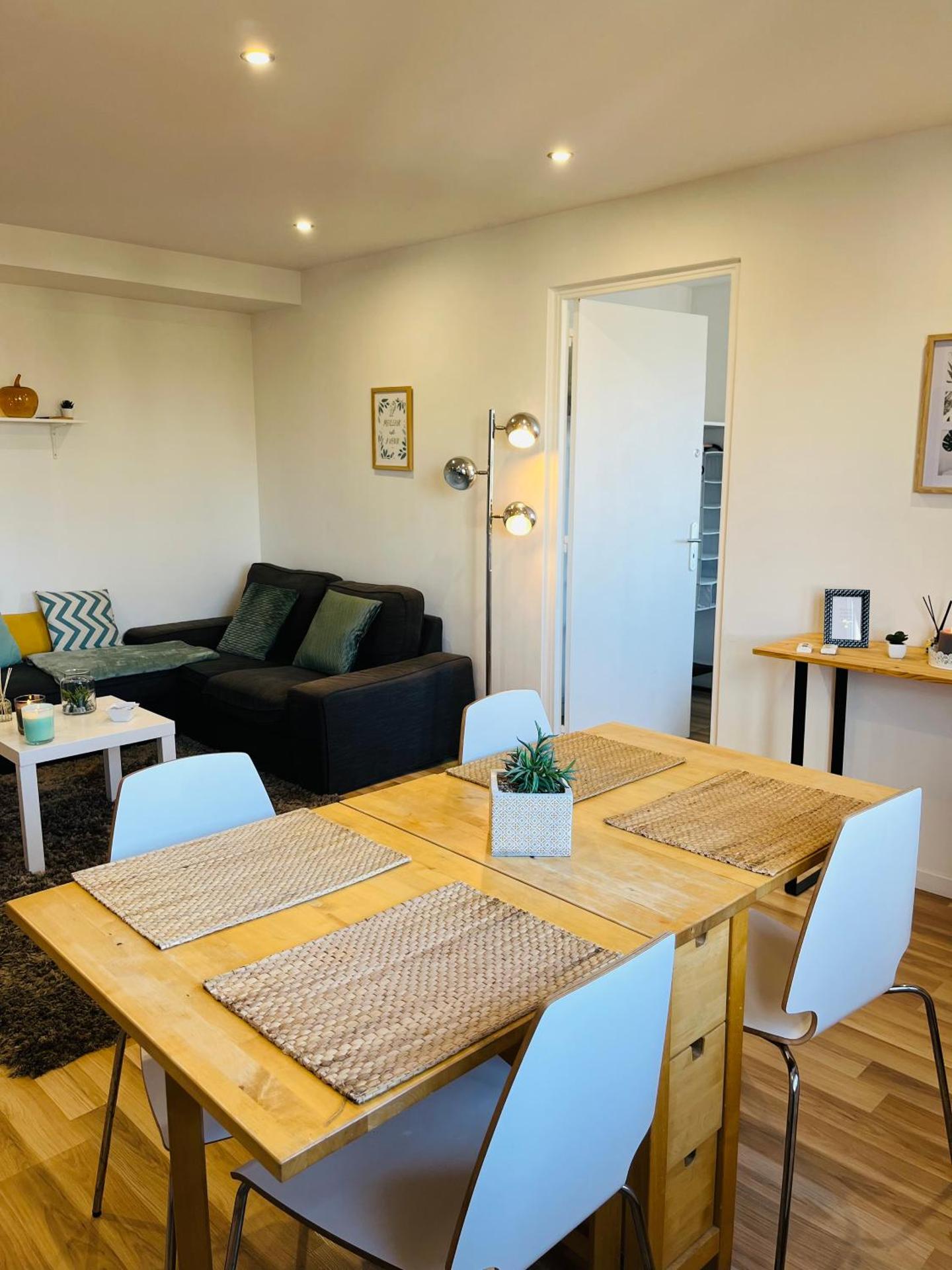 3 chambres Situation idéale Aux portes de Lyon Tout confort