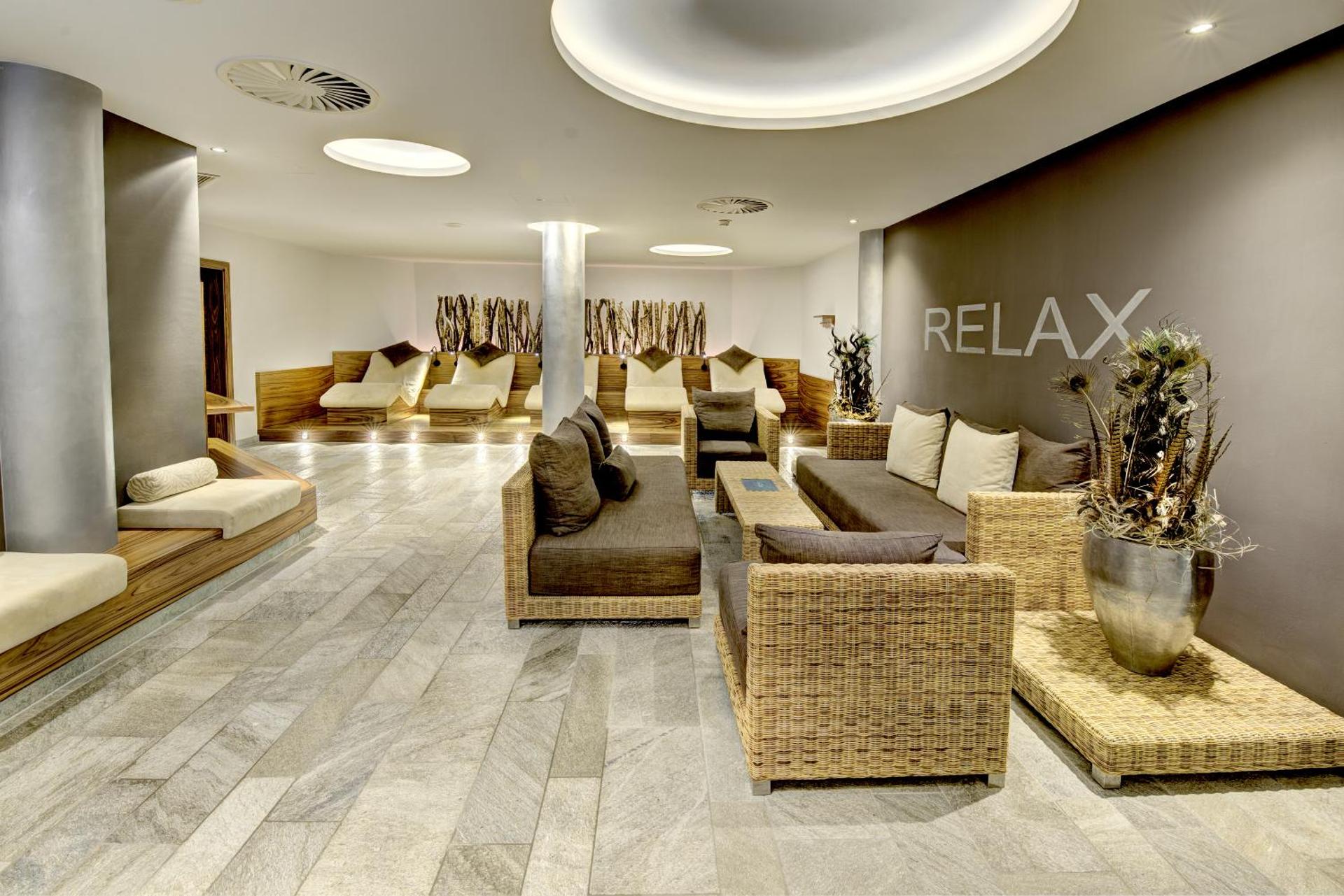 Spa and wellness centre/facilities
