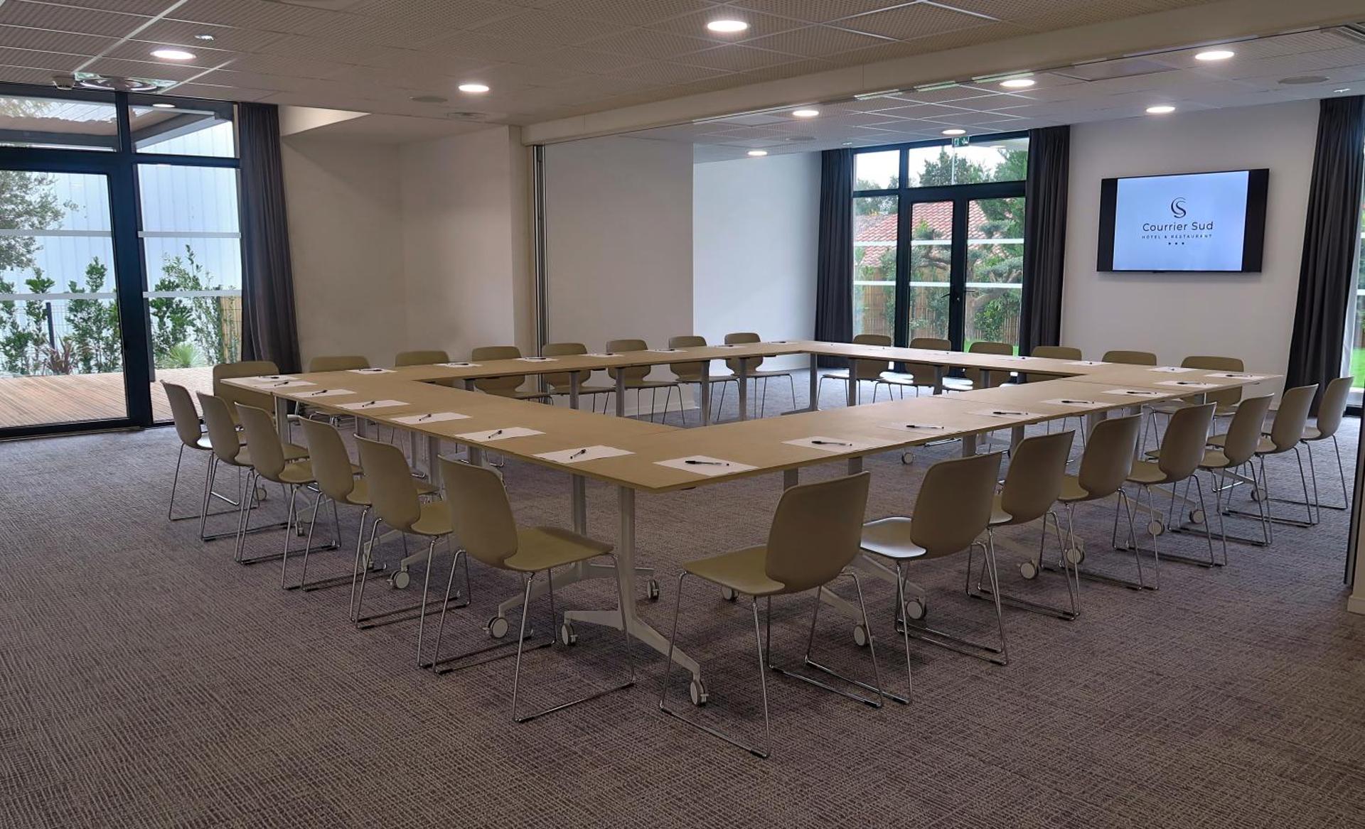 Meeting/conference room