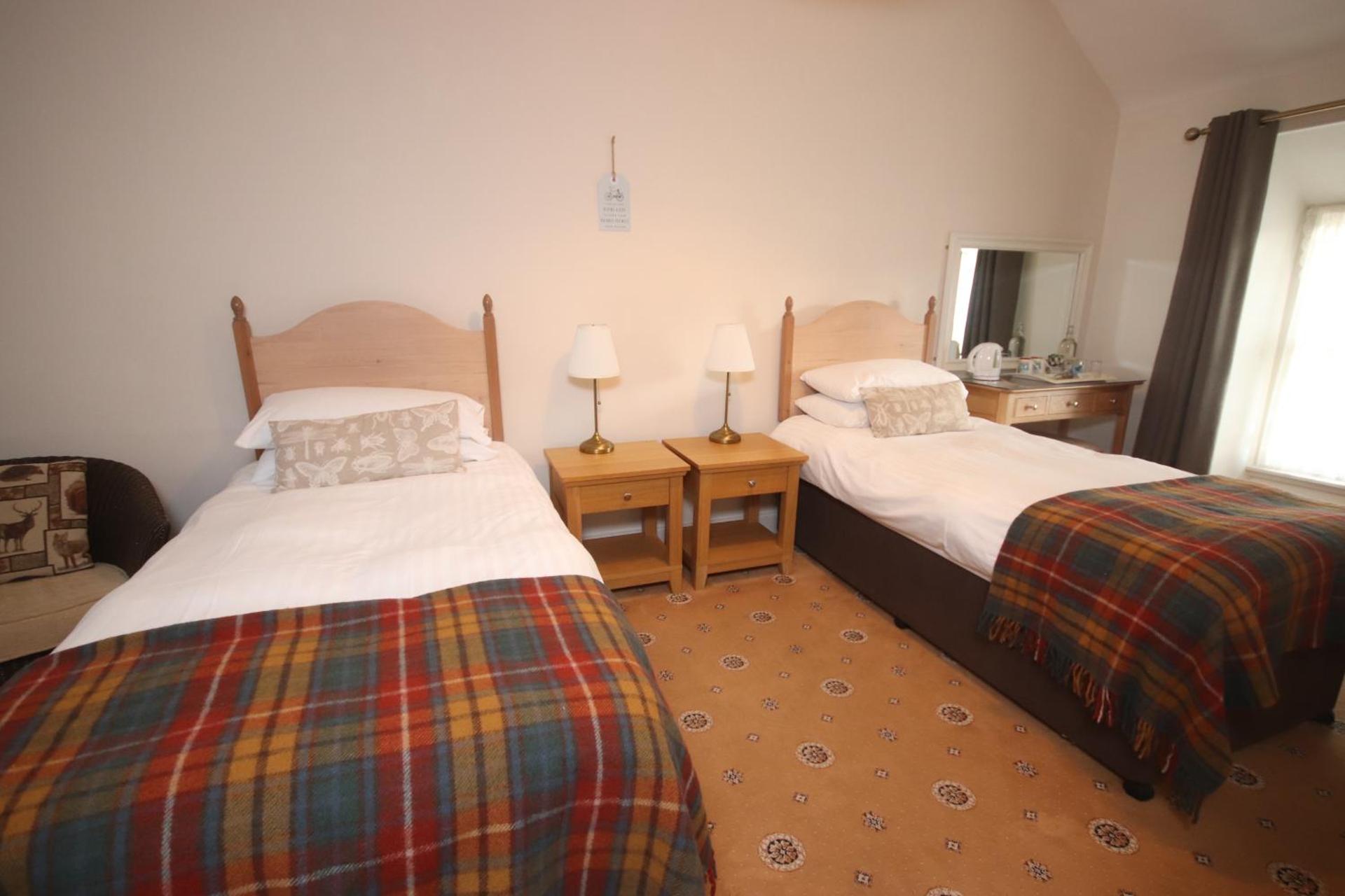 Standard Twin Room with Garden View