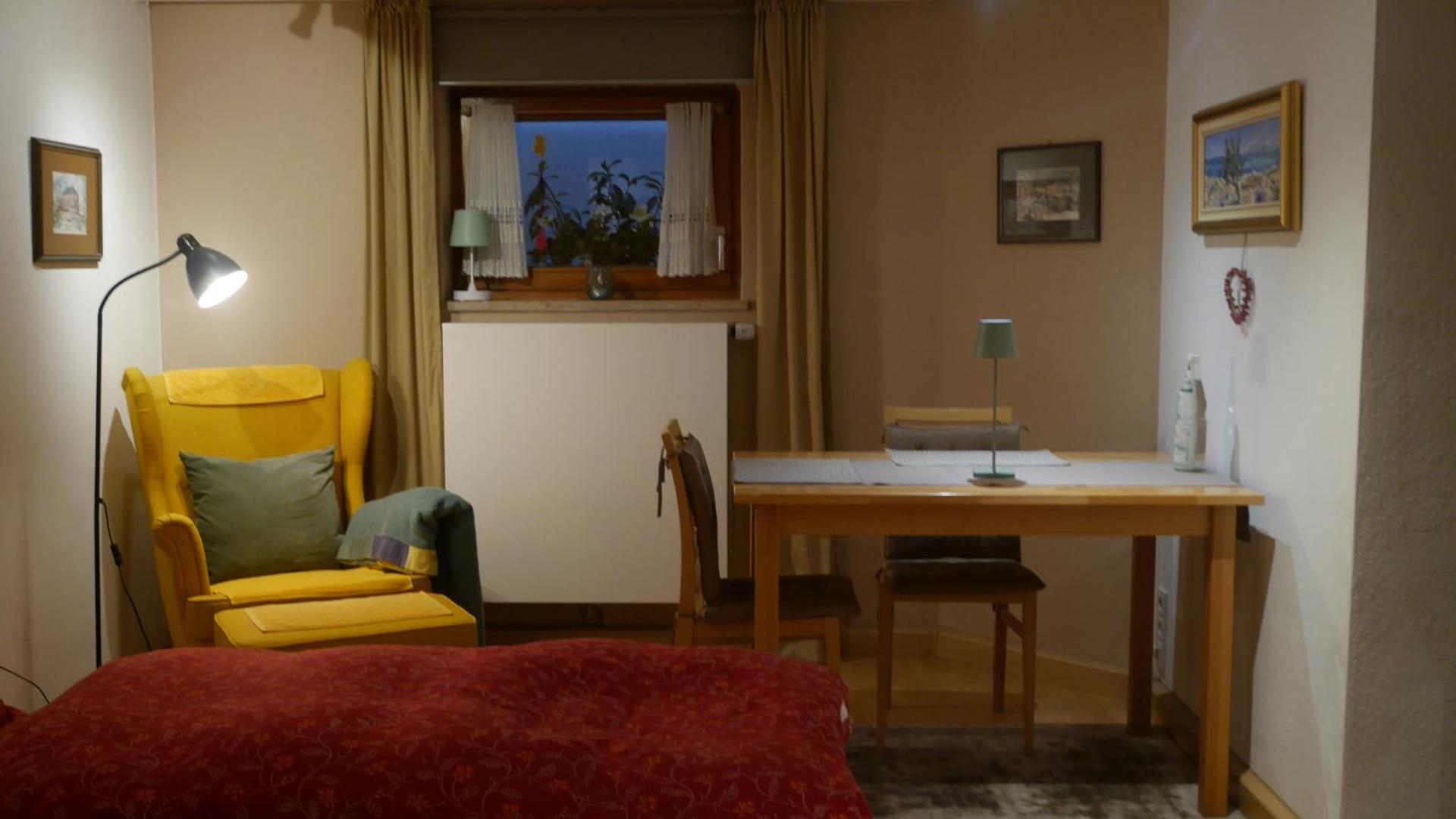 Ruhiges Apartment Nürnberg Süd Ost - Nähe Messe - mit Wallbox