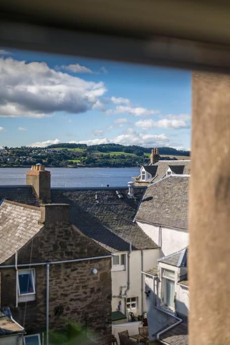 Broughty Ferry Riverview Apt -3 bedroom -Sleeps 6