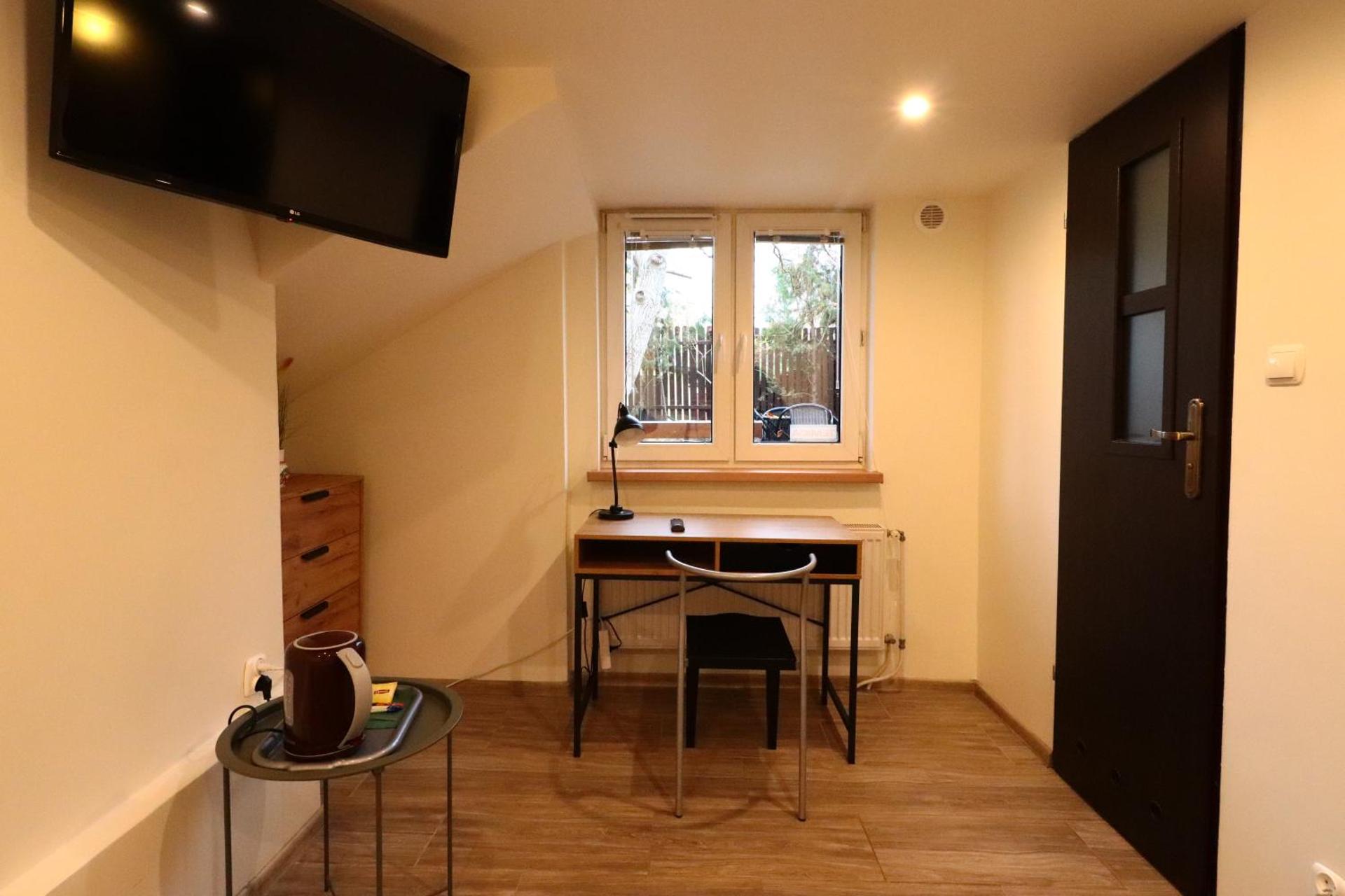 Single Room with Private Bathroom