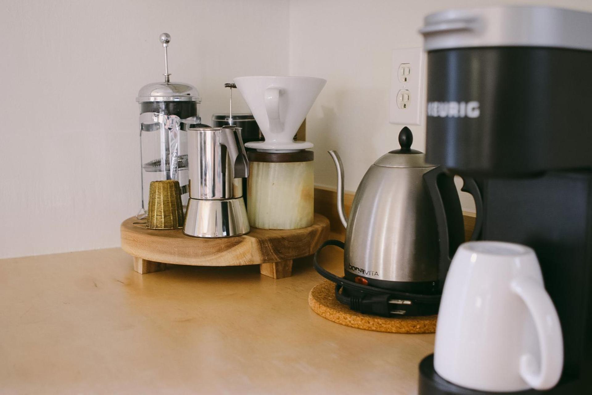 Coffee/tea facilities