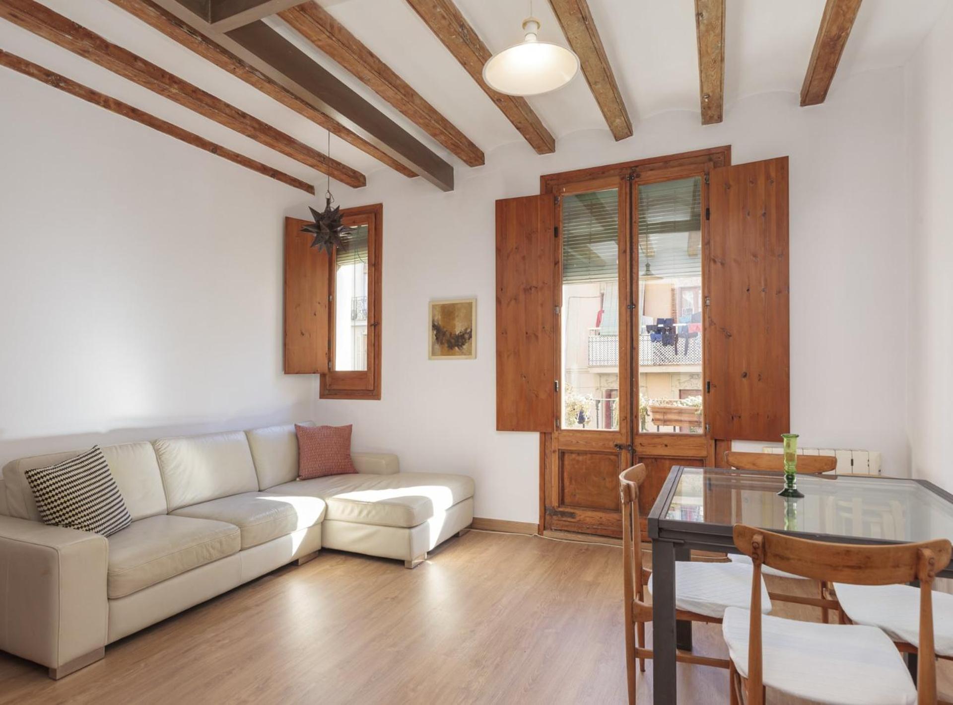 Ndlr 2-4 · Authentic flat in Poble Sec - Paralelo
