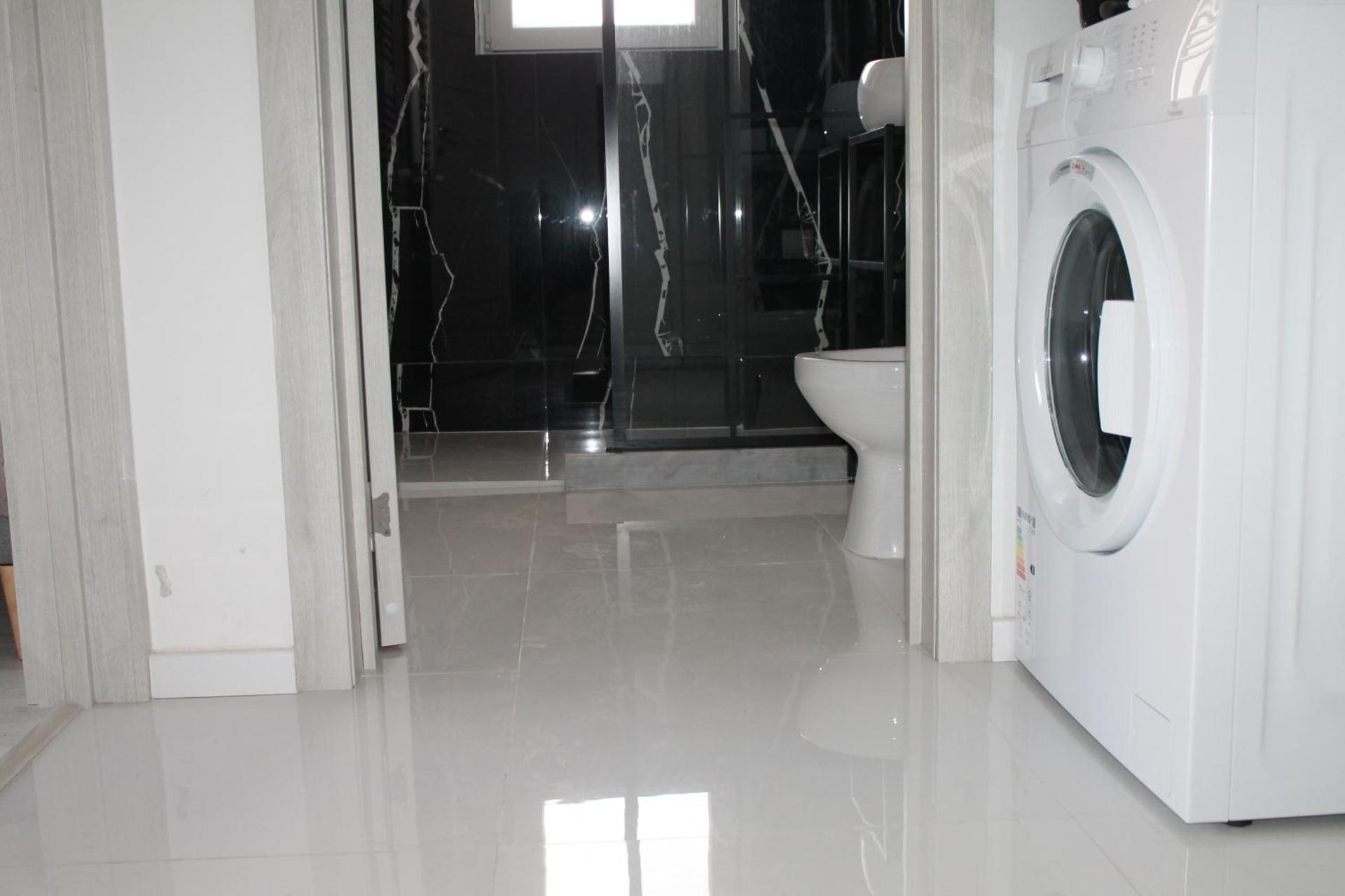 Studio cu grădina proprie