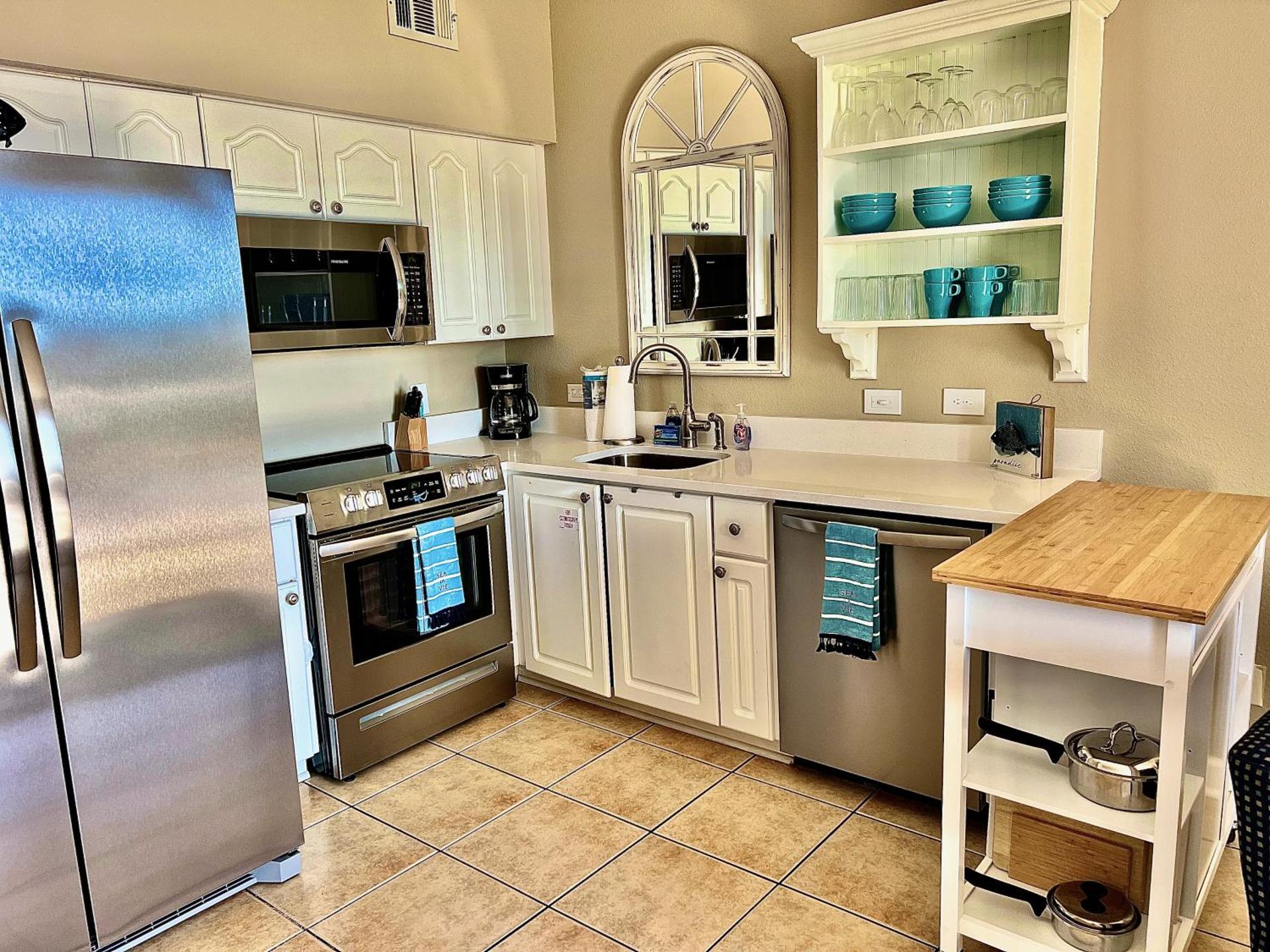 Kitchen or kitchenette