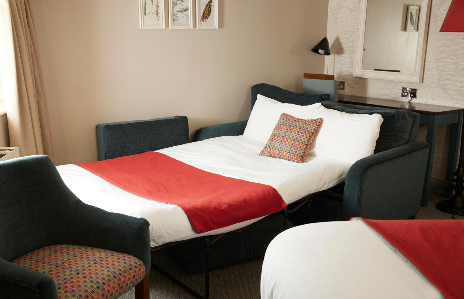 Feathers by Chef & Brewer Collection