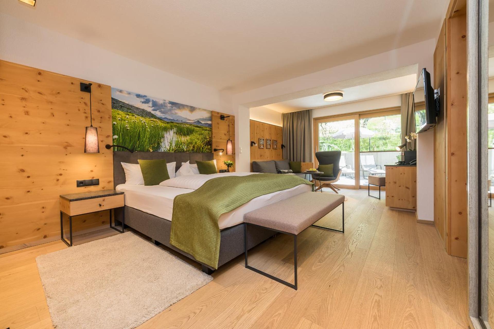 Photo of the whole room