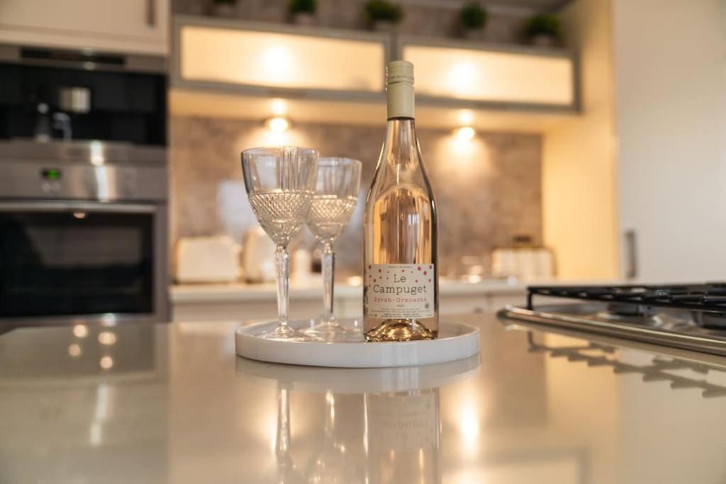 The Penthouse Suite - Luxury Like No Other