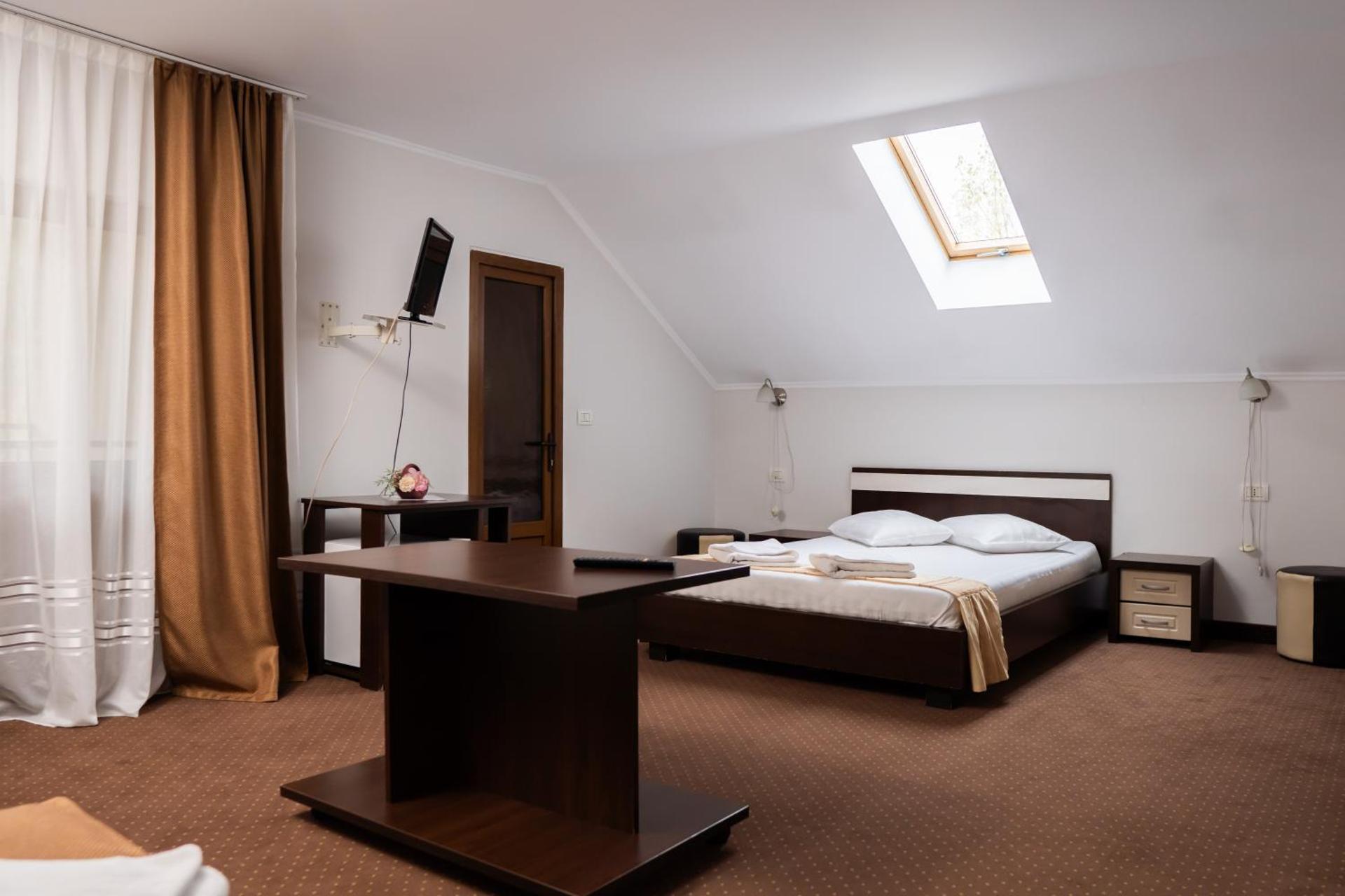 Quadruple Room with Bathroom