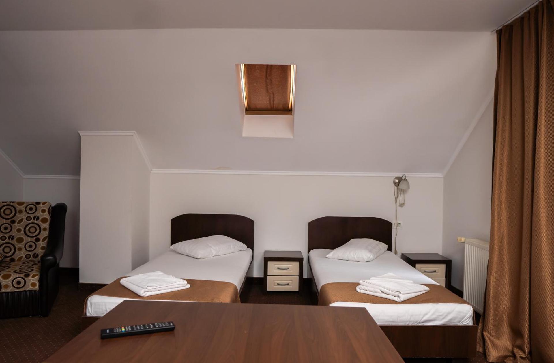 Quadruple Room with Bathroom