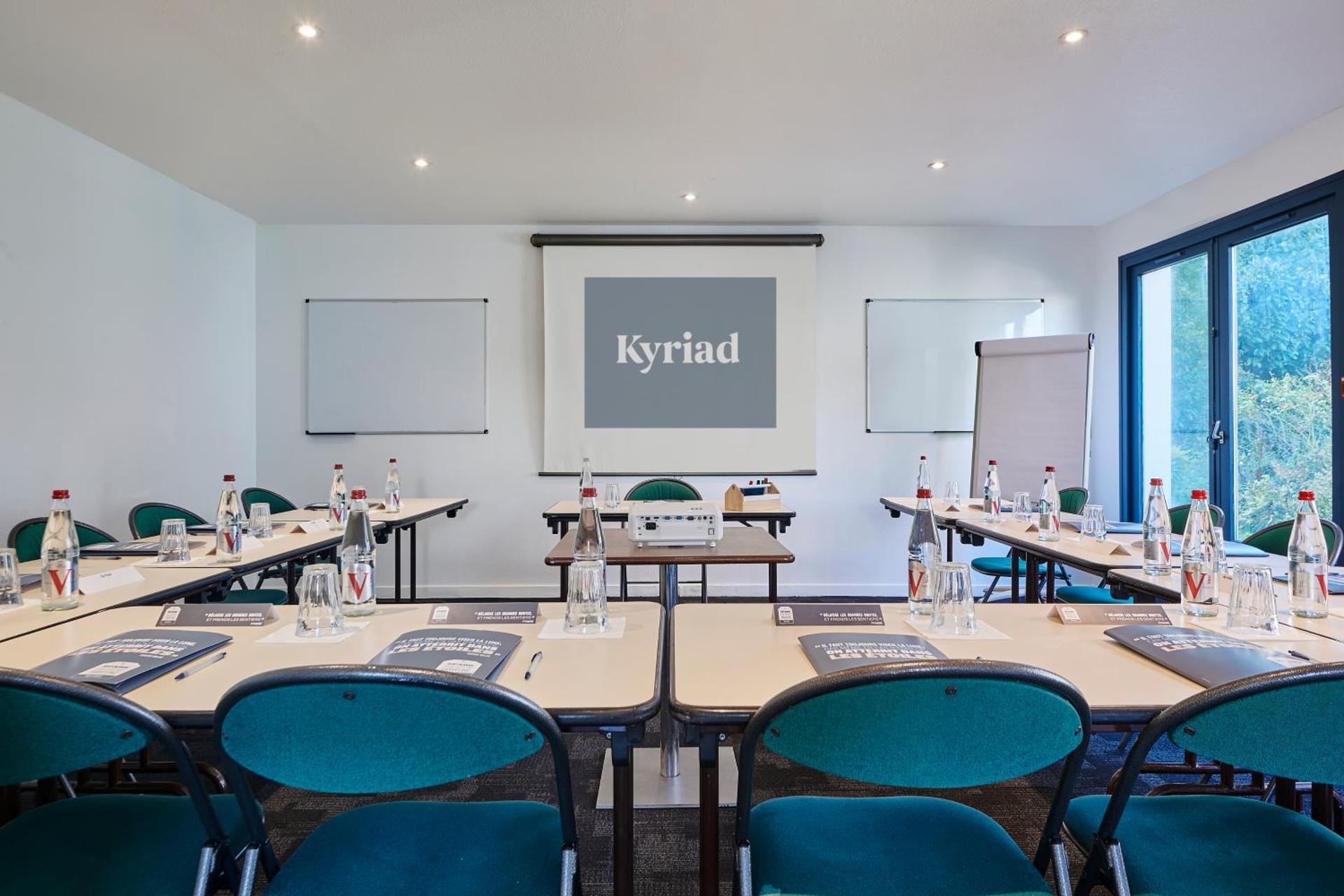 Meeting/conference room