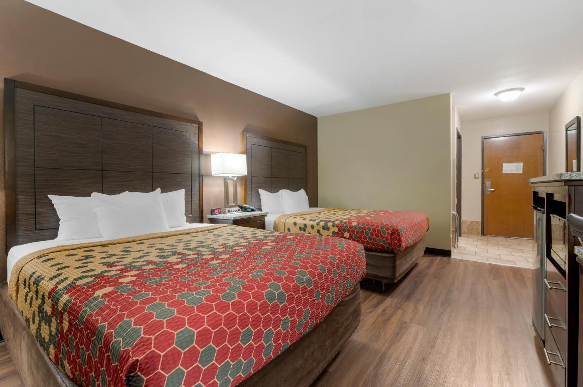 Queen Room with Two Queen Beds