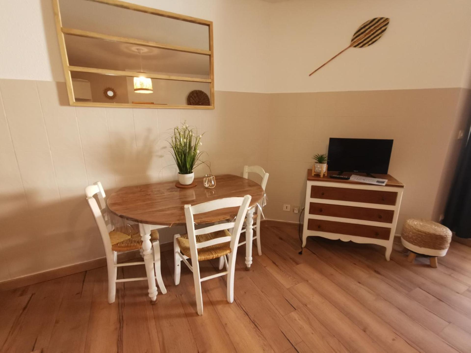 Presqu'île de Cap Coudalere avec une chambre - terrasse-aire de jeux d'enfants - Parking - piscine à partir d'avril - Terrain multisport - Terrain de pétanque