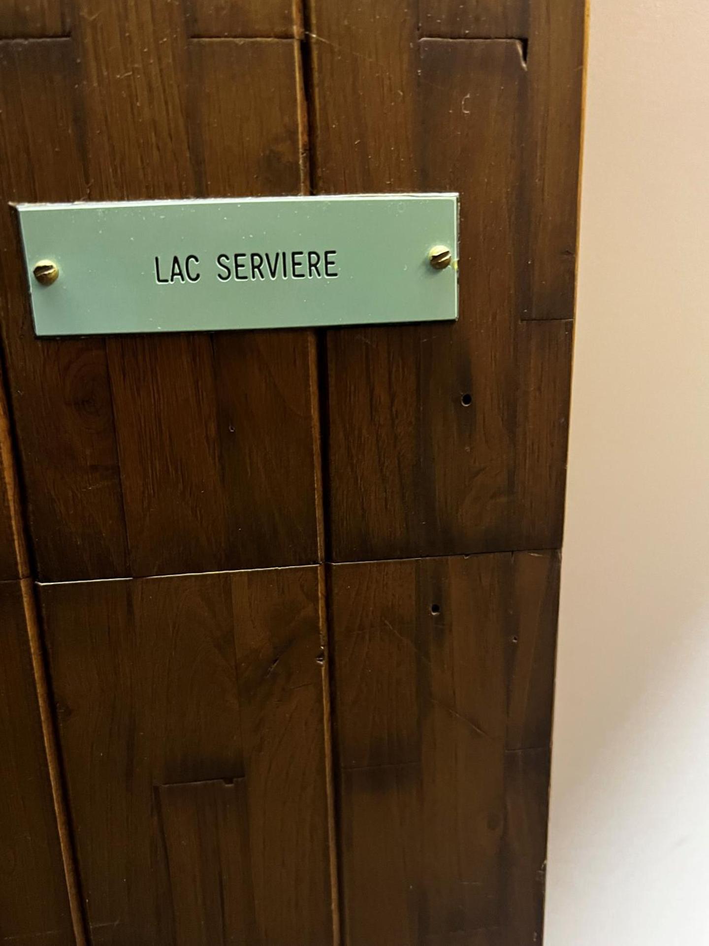 Super-besse Résidence Le lac bleu Serviére Chez Lorenzo et Séverine