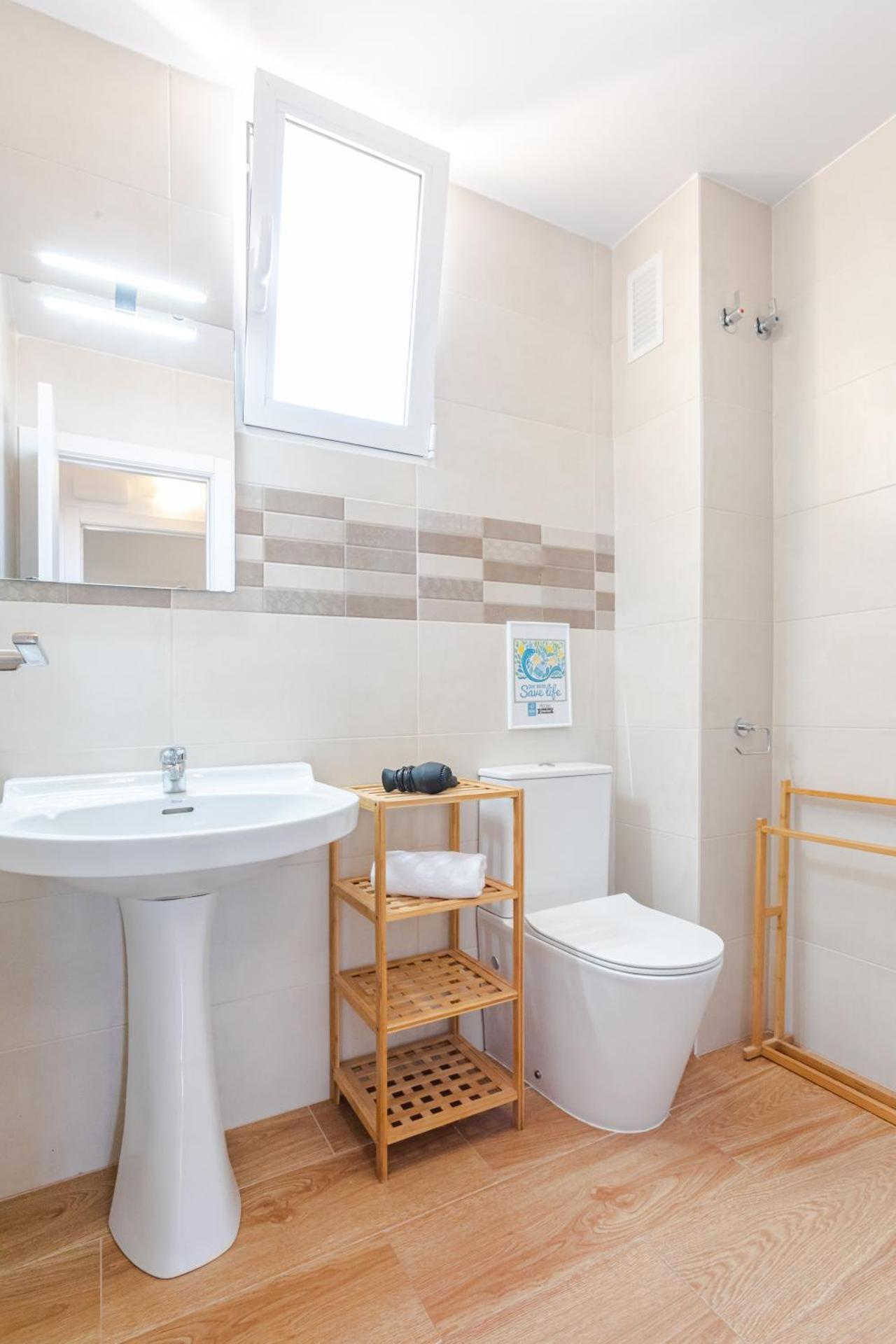 Hostal El Perelló, Valencia