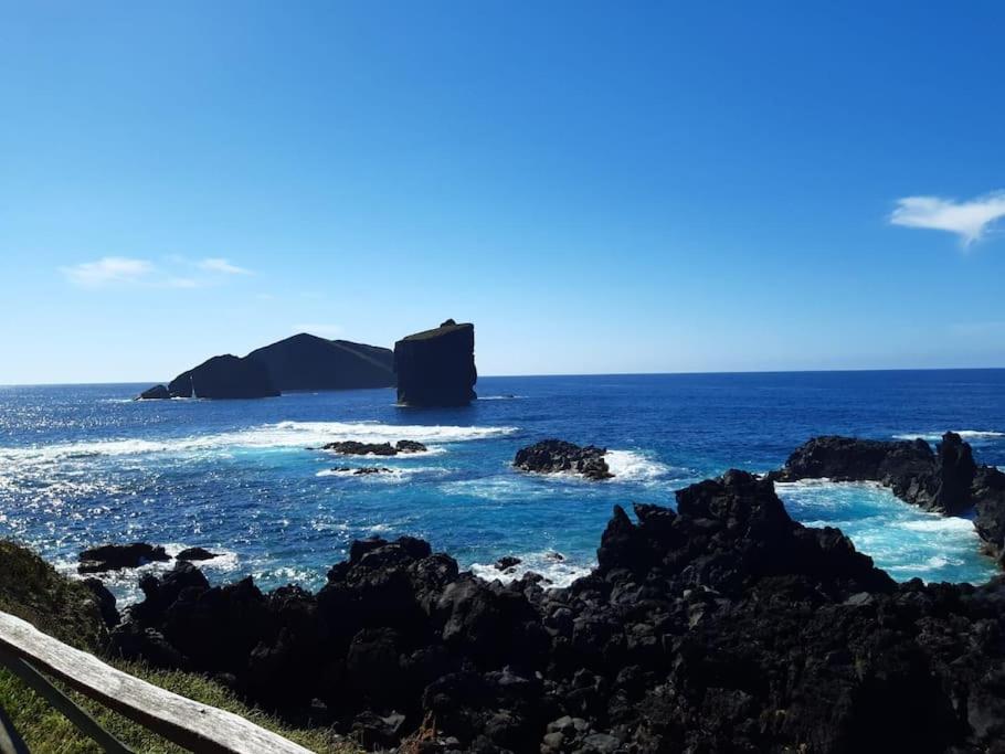 Casa da Ribeira - Mosteiros