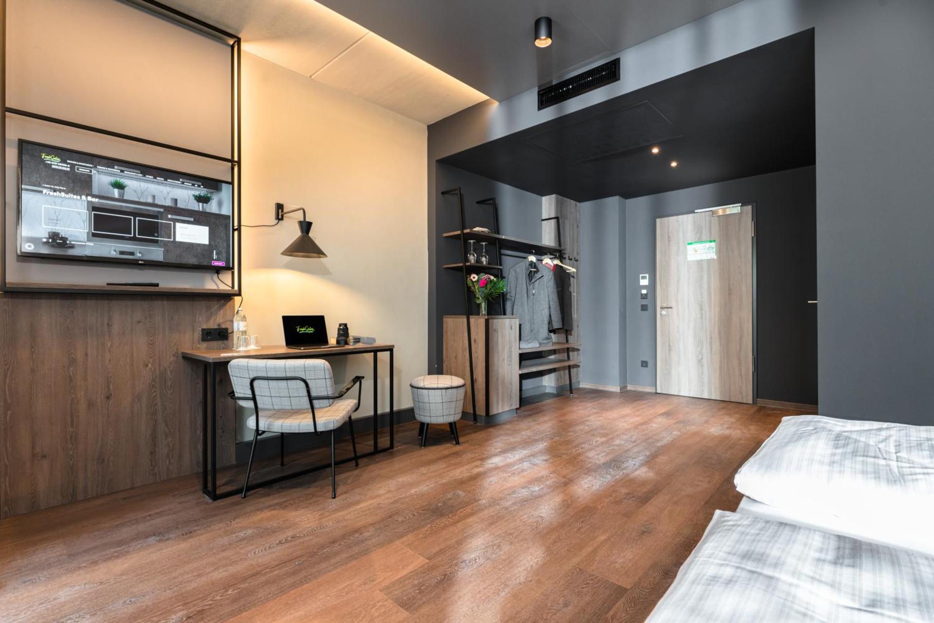 Photo of the whole room