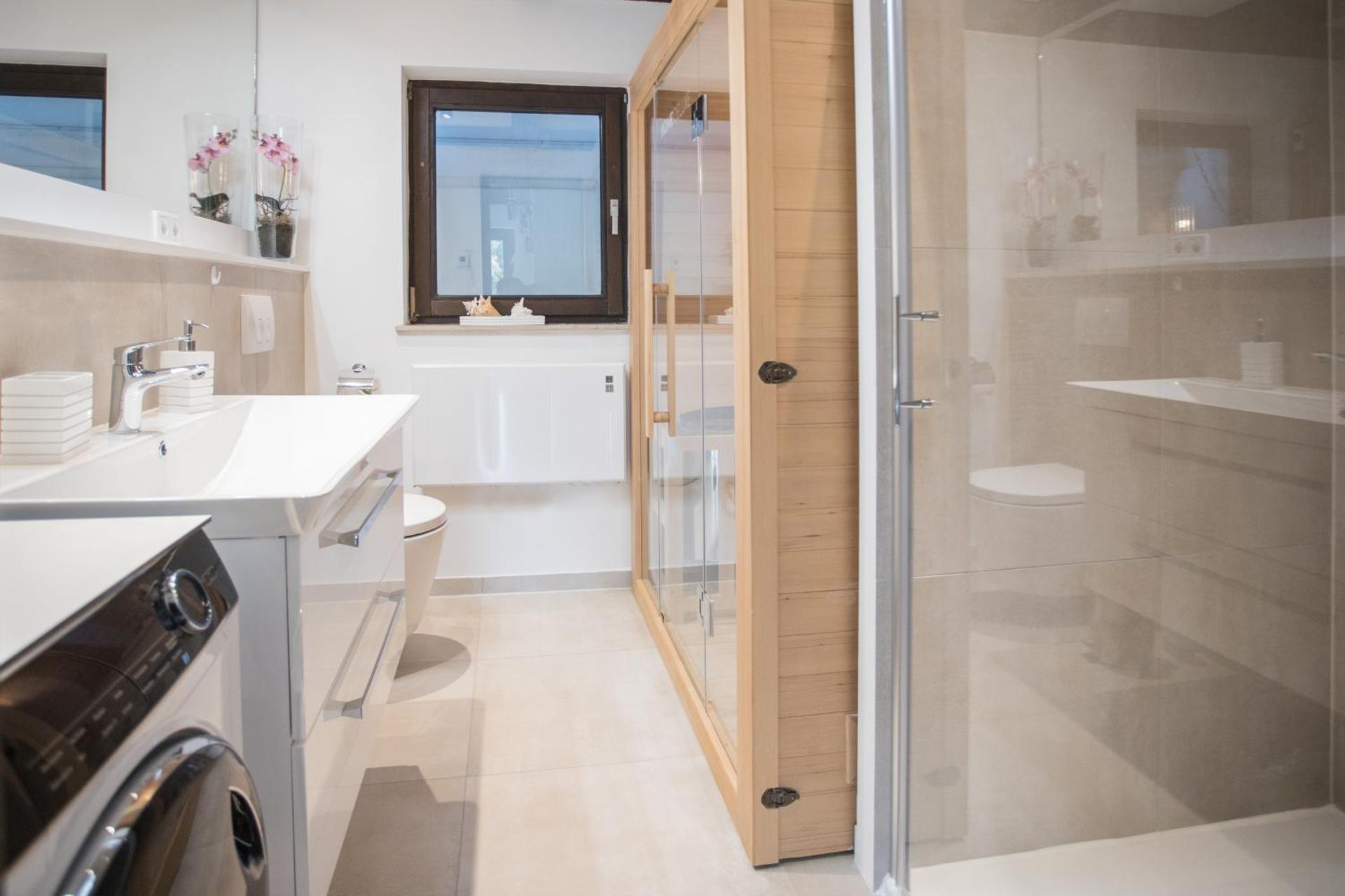 Welcome in - Vakantiehuis in Niedersfeld-Winterberg, op de top van een heuvel mét sauna