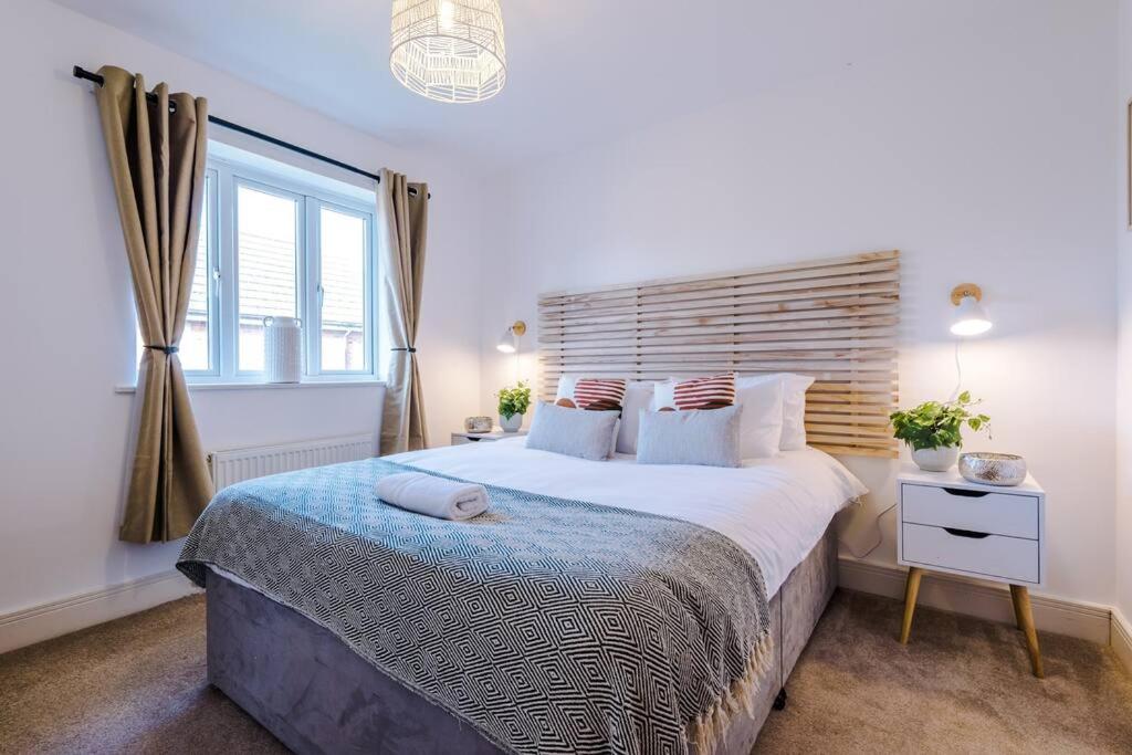 Luxurious Cosy 4BR Home Cheshire