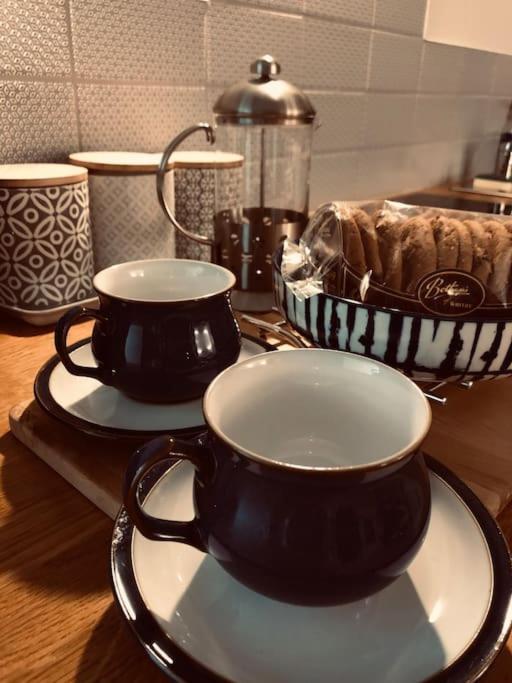 Hideaway between Coast and Moors in a beautiful Village apartment