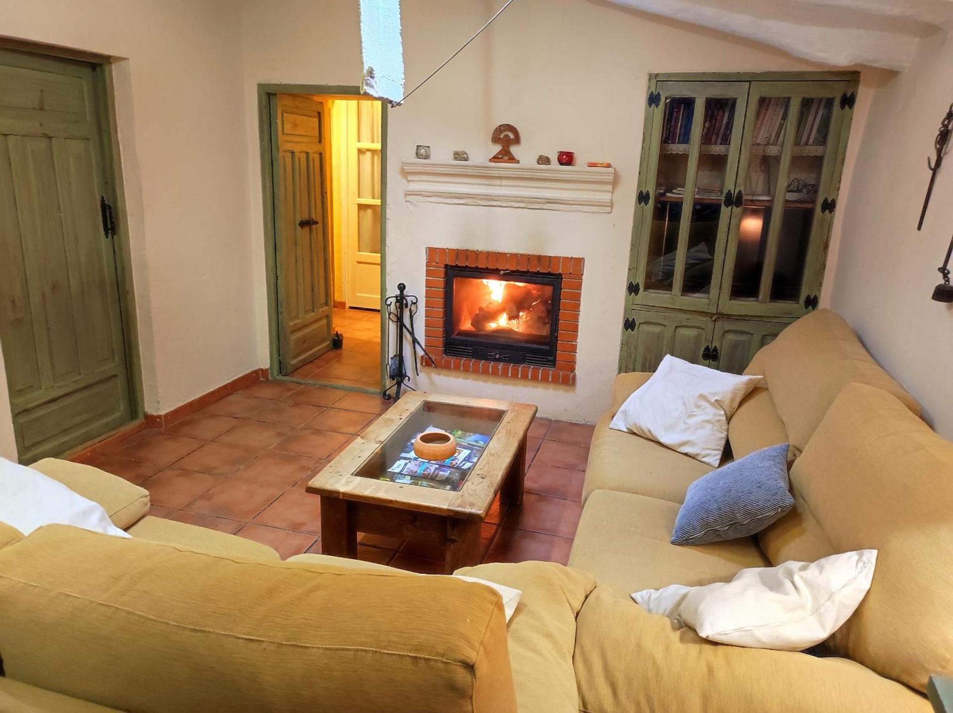 Communal lounge/ TV room