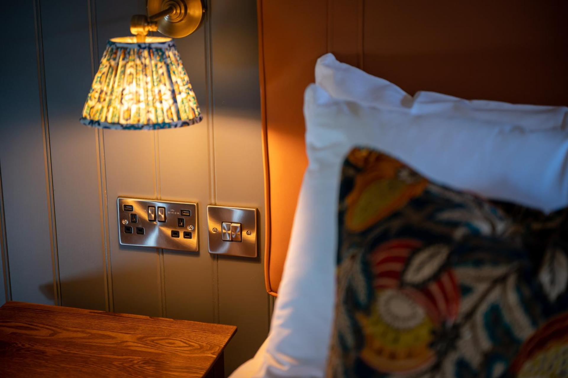 Ely Hotel by Chef & Brewer Collection