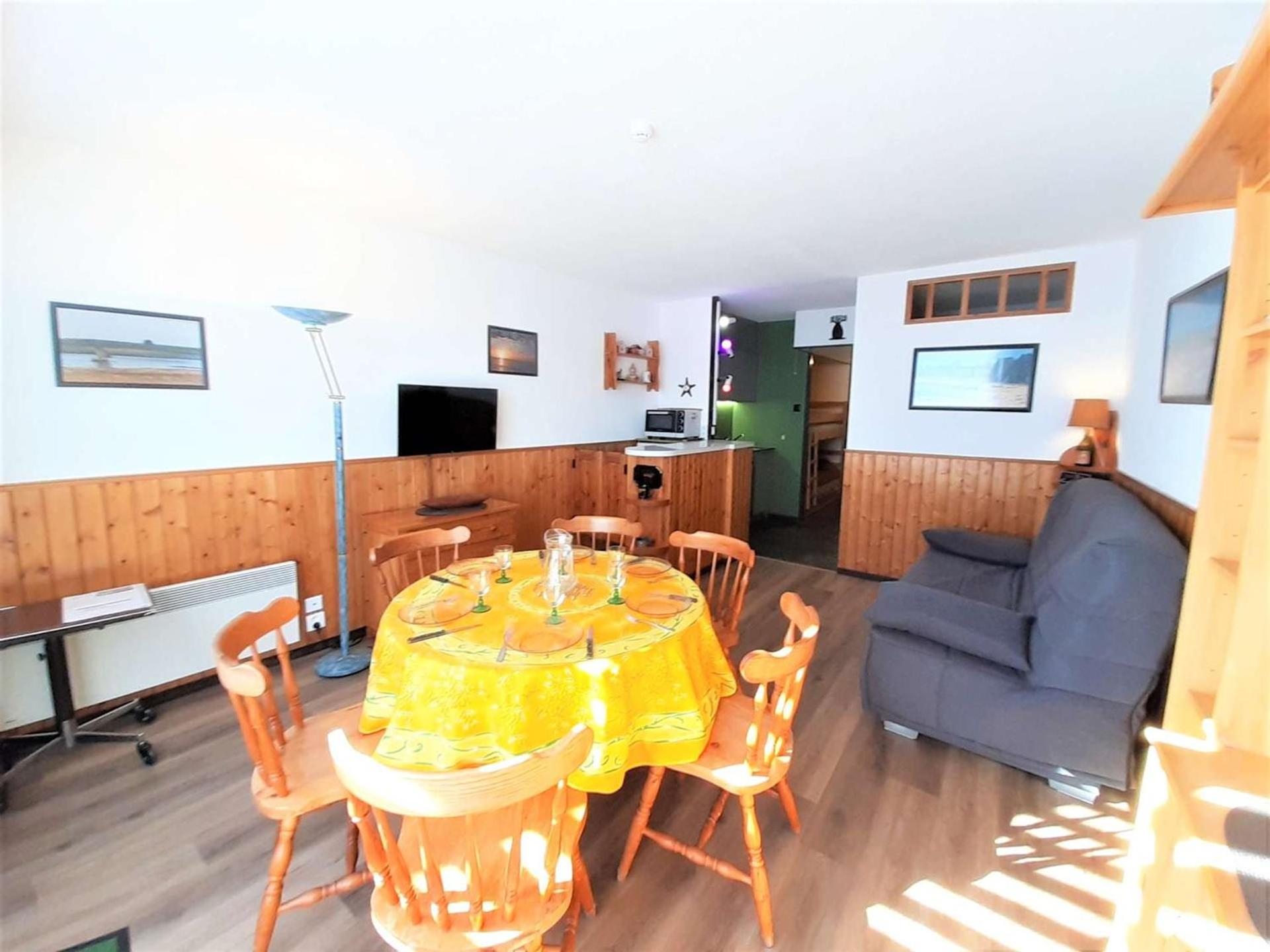 Studio cabine 6 pers à Piau-Engaly avec balcon et vue sur pistes - FR-1-457-302