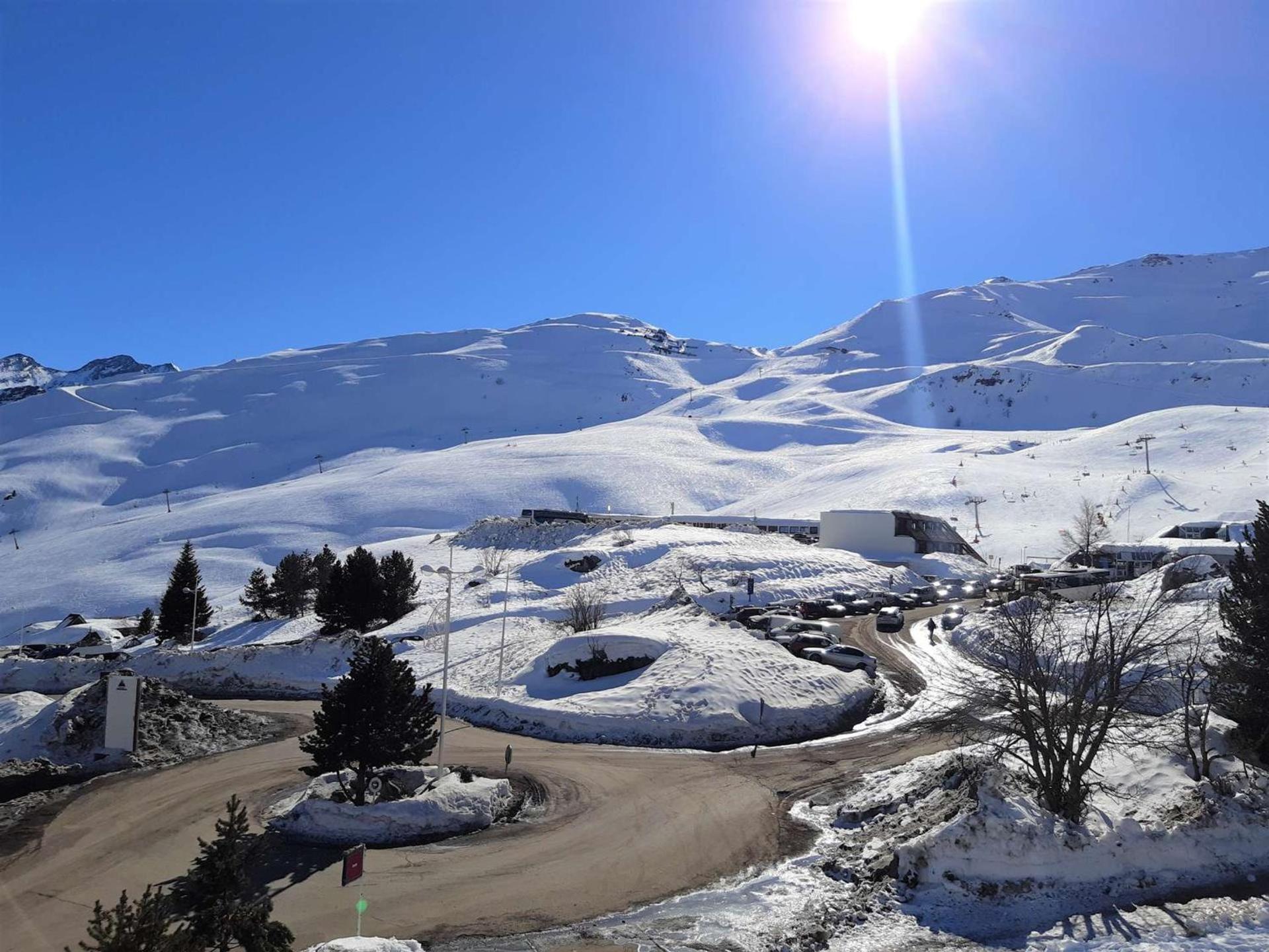Studio cabine 6 pers à Piau-Engaly avec balcon et vue sur pistes - FR-1-457-302