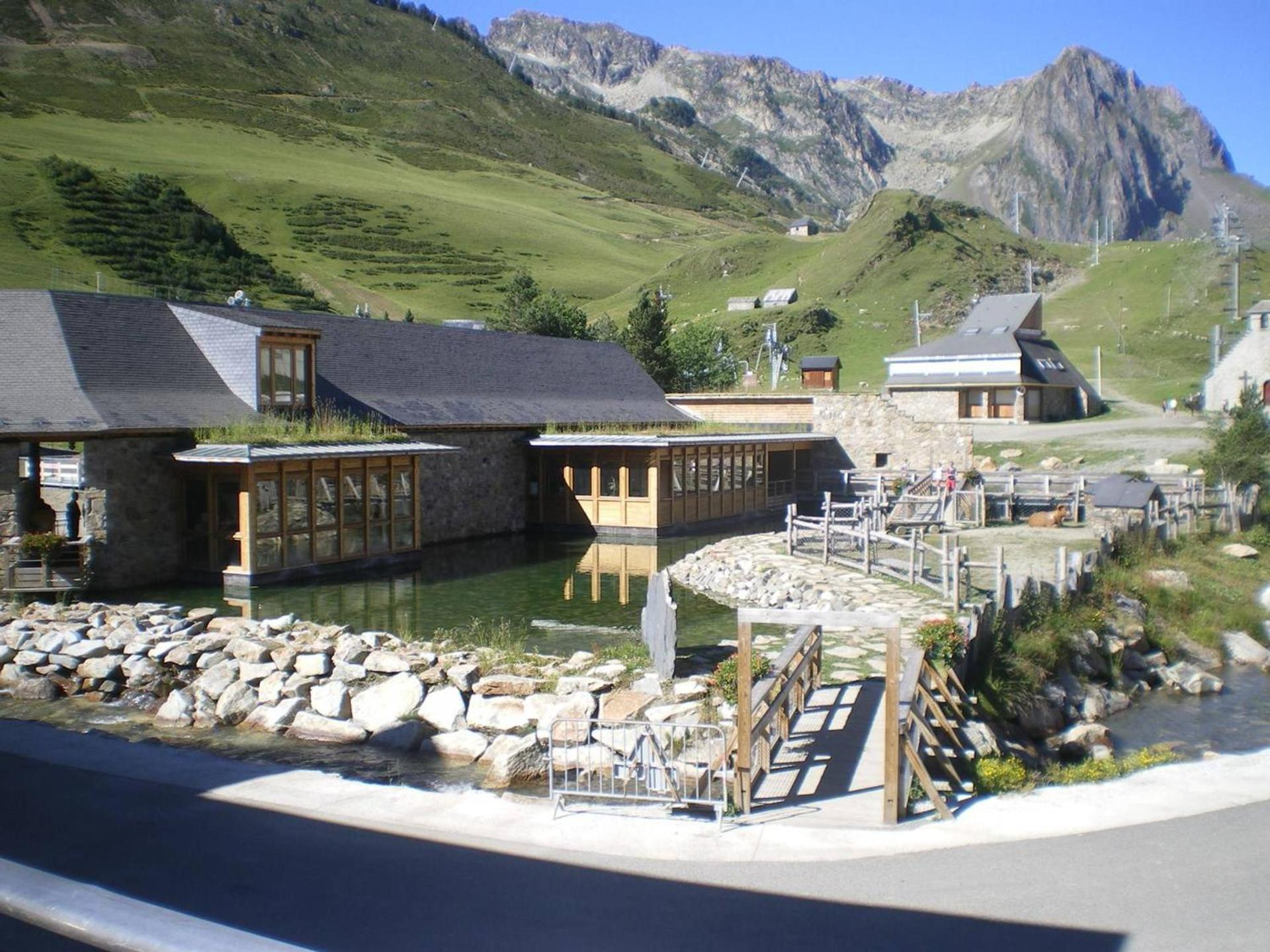 Duplex 7 pers. avec parking, piscine, fitness, proche pistes - La Mongie - FR-1-404-205