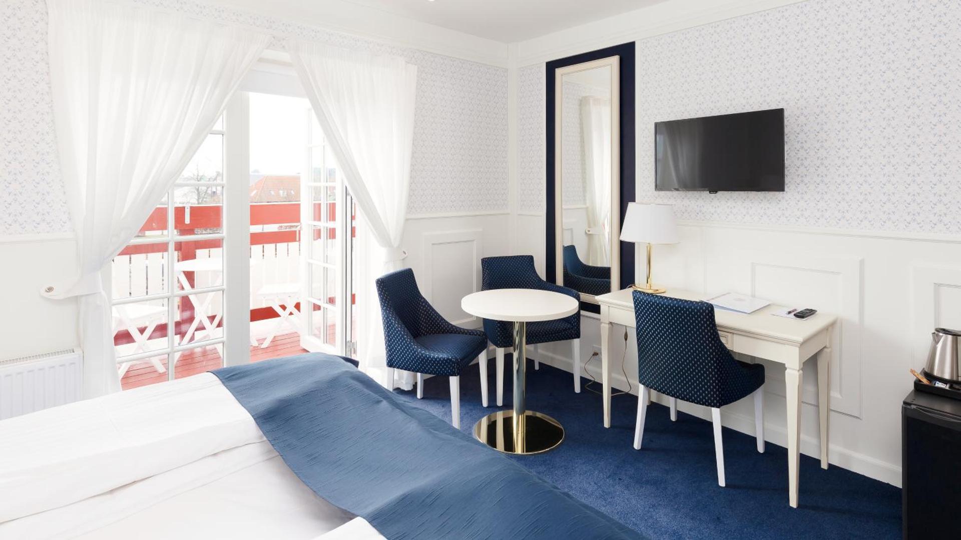 Double Room with Patio