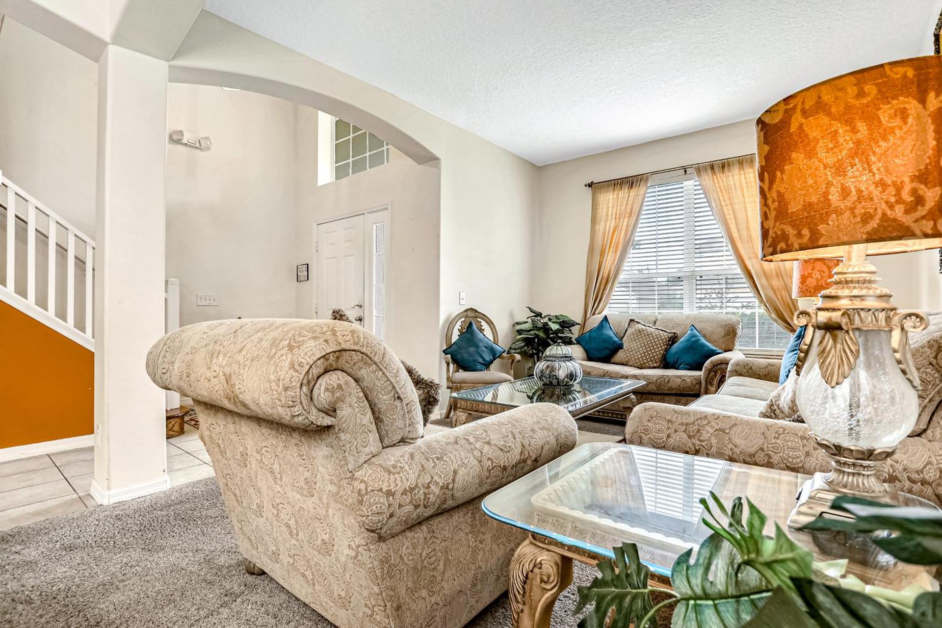 Sunny and Serene - Emerald Island Resort