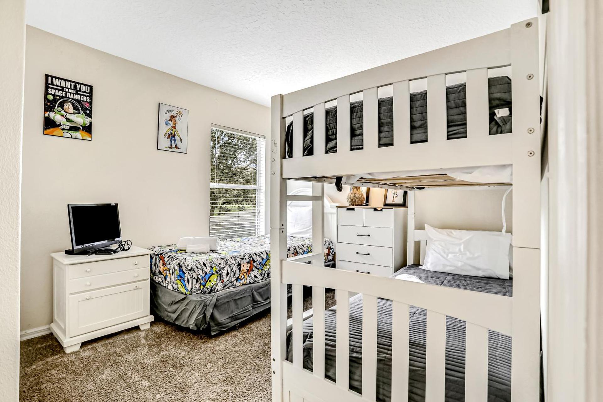 Sunny and Serene - Emerald Island Resort