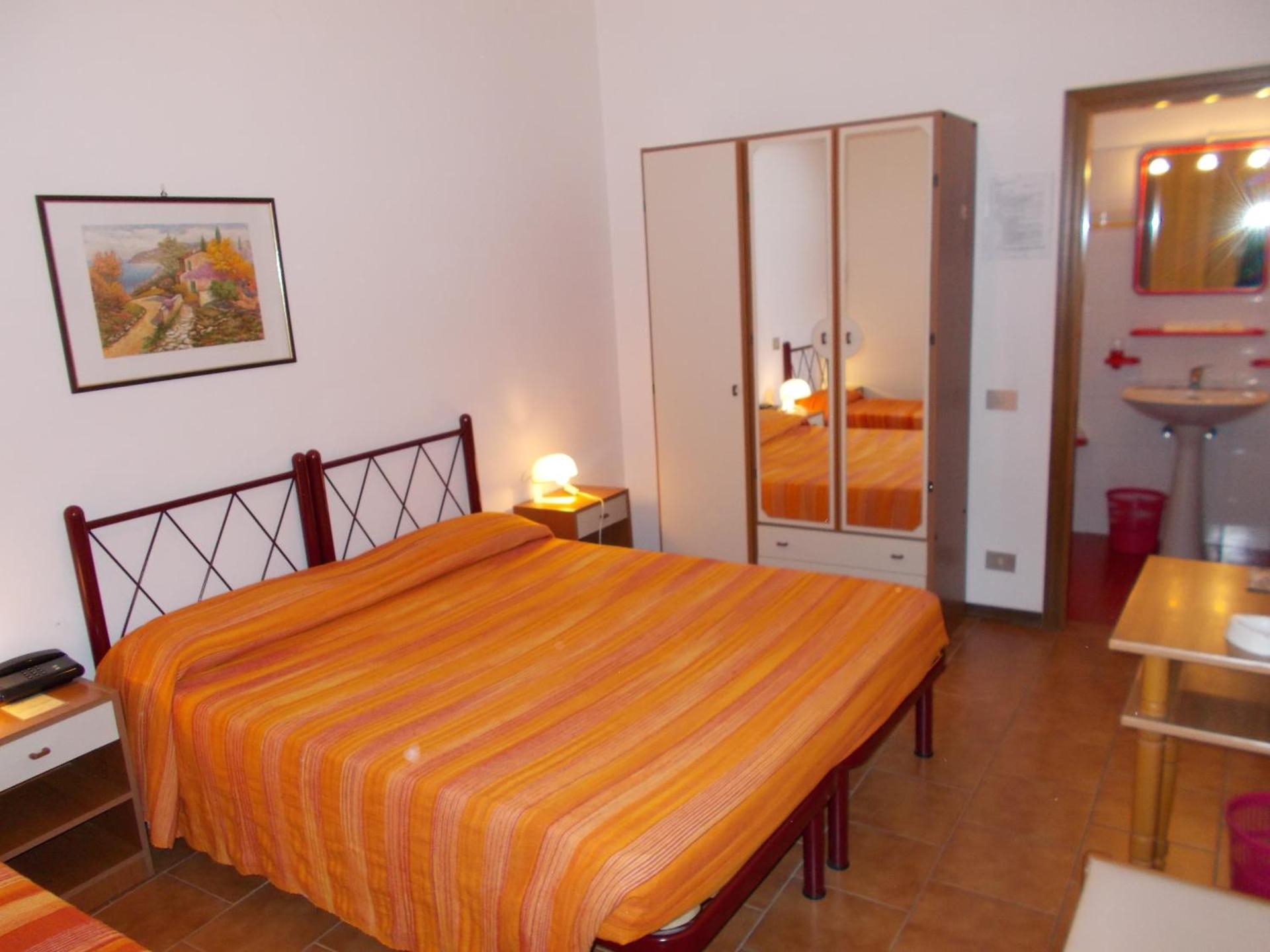 Triple Room with Private Bathroom