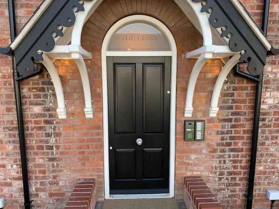 Boutique Luxury Apartment, High St, Henley-in-Arden